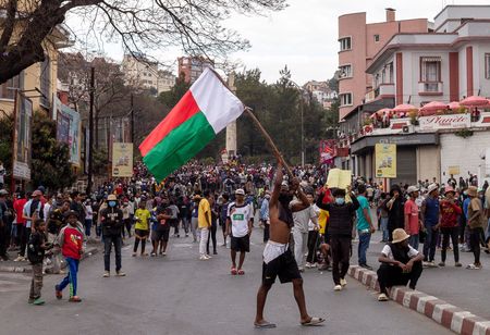 tagreuters.com2025binary_LYNXNPEL8T0VY-VIEWIMAGE