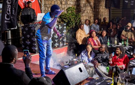 tagreuters.com2025binary_LYNXNPEL96086-VIEWIMAGE