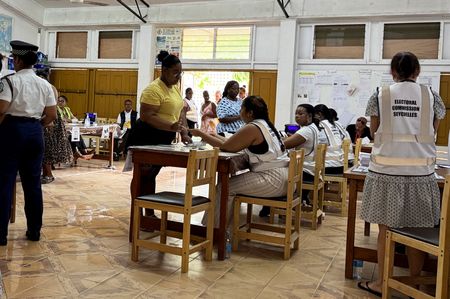 tagreuters.com2025binary_LYNXNPEL9805Z-VIEWIMAGE