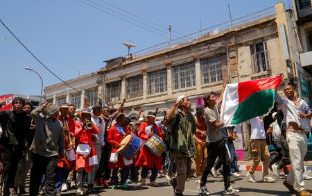 tagreuters.com2025binary_LYNXNPEL9C0DI-VIEWIMAGE