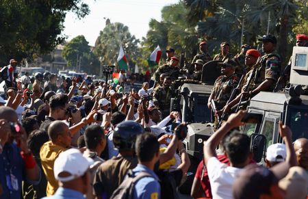 tagreuters.com2025binary_LYNXNPEL9D0TL-VIEWIMAGE