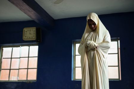 tagreuters.com2025binary_LYNXNPEL9E0AC-VIEWIMAGE