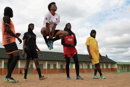 tagreuters.com2025binary_LYNXNPEL9E0AF-VIEWIMAGE