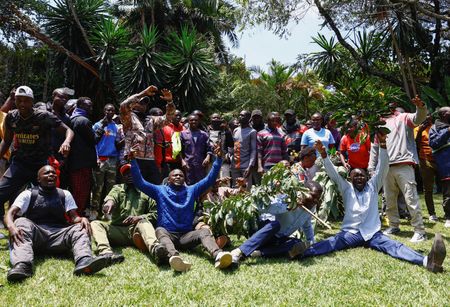 tagreuters.com2025binary_LYNXNPEL9E0P1-VIEWIMAGE