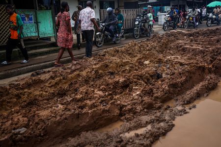 tagreuters.com2025binary_LYNXNPEL9F0A3-VIEWIMAGE