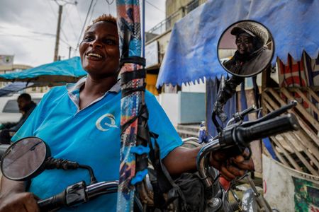 tagreuters.com2025binary_LYNXNPEL9F0A4-VIEWIMAGE