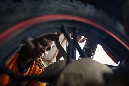 tagreuters.com2025binary_LYNXNPEL9F0A7-VIEWIMAGE