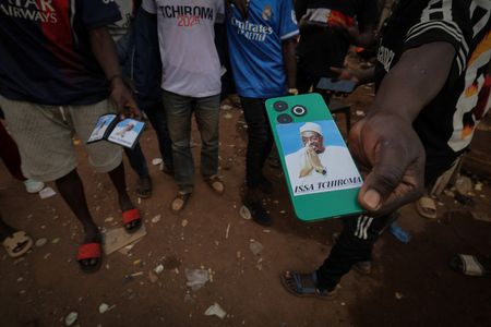 tagreuters.com2025binary_LYNXNPEL9F0A9-VIEWIMAGE