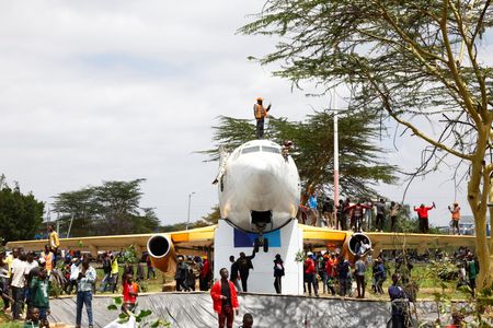 tagreuters.com2025binary_LYNXNPEL9F0F8-VIEWIMAGE