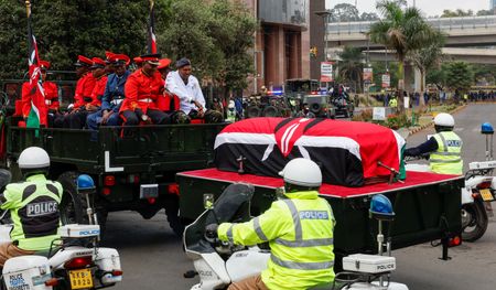 tagreuters.com2025binary_LYNXNPEL9G0JQ-VIEWIMAGE