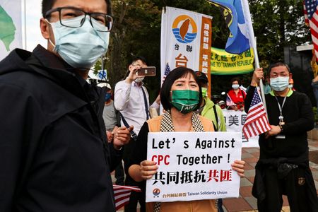 tagreuters.com2022binary_LYNXMPEI201QC-VIEWIMAGE