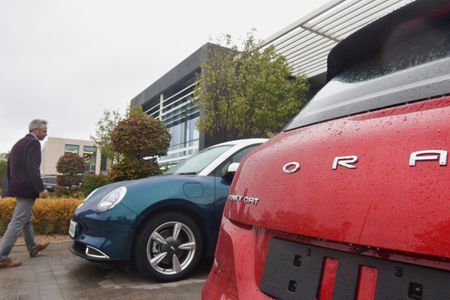 tagreuters.com2022binary_LYNXMPEIAK005-VIEWIMAGE