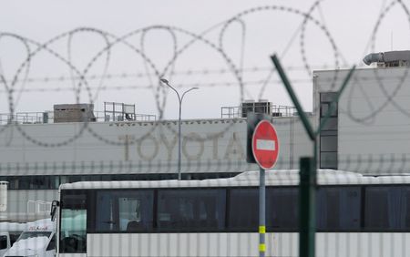 tagreuters.com2023binary_LYNXMPEJ3B0KN-VIEWIMAGE