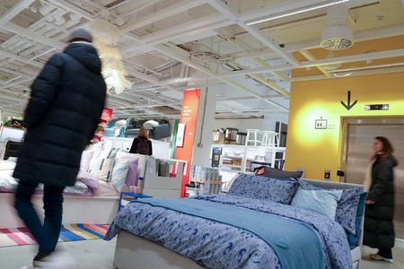 tagreuters.com2024binary_LYNXMPEK0N09U-VIEWIMAGE