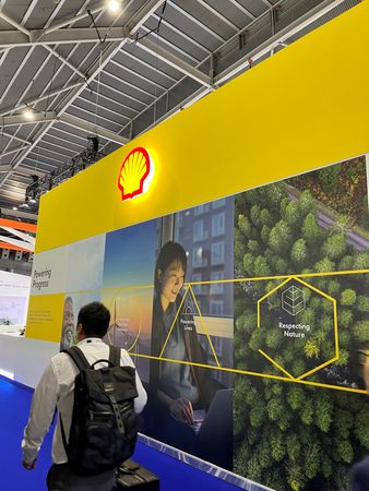 tagreuters.com2024binary_LYNXMPEK420EM-VIEWIMAGE