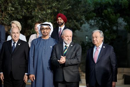 tagreuters.com2024binary_LYNXMPEK5D0N8-VIEWIMAGE