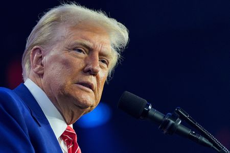 tagreuters.com2024binary_LYNXMPEKBQ0JF-VIEWIMAGE