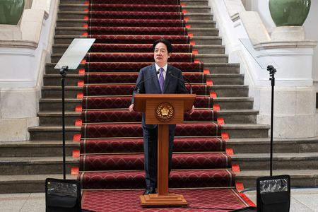 tagreuters.com2025binary_LYNXMPEL1D03Q-VIEWIMAGE