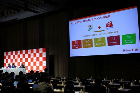 tagreuters.com2025binary_LYNXMPEL2C02V-VIEWIMAGE