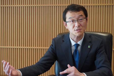 tagreuters.com2025binary_LYNXMPEL3D0AJ-VIEWIMAGE