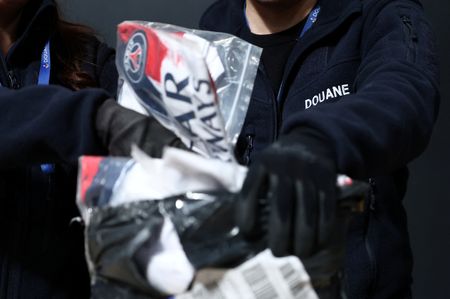 tagreuters.com2025binary_LYNXMPEL3S0MC-VIEWIMAGE