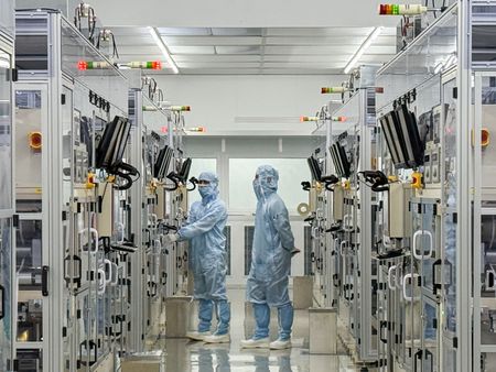 tagreuters.com2025binary_LYNXMPEL5602Z-VIEWIMAGE