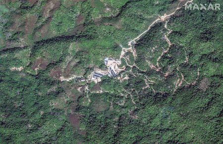 tagreuters.com2025binary_LYNXMPEL5B03L-VIEWIMAGE