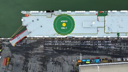 tagreuters.com2025binary_LYNXMPEL5I0B1-VIEWIMAGE