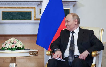 tagreuters.com2025binary_LYNXMPEL5I0G5-VIEWIMAGE