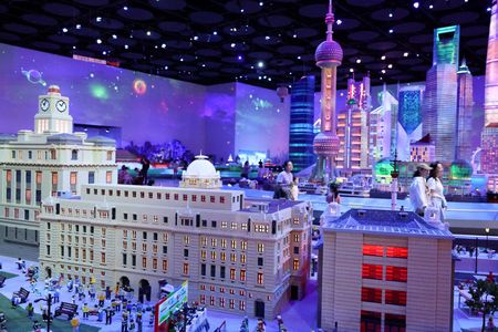 tagreuters.com2025binary_LYNXMPEL5J0M9-VIEWIMAGE