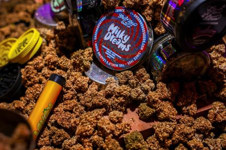 tagreuters.com2025binary_LYNXMPEL5O0UP-VIEWIMAGE