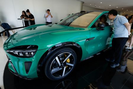 tagreuters.com2025binary_LYNXMPEL5P0RY-VIEWIMAGE