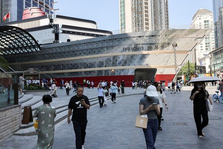 tagreuters.com2025binary_LYNXMPEL5Q07O-VIEWIMAGE