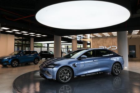 tagreuters.com2025binary_LYNXMPEL6O04A-VIEWIMAGE