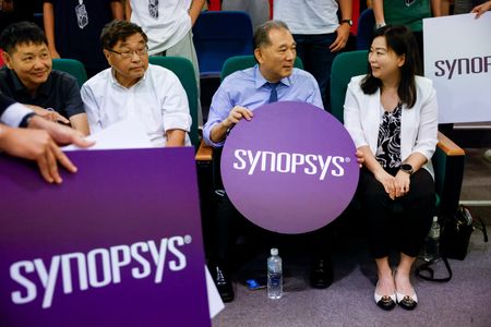 tagreuters.com2025binary_LYNXMPEL7304N-VIEWIMAGE