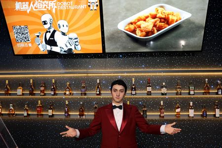 tagreuters.com2025binary_LYNXMPEL750PT-VIEWIMAGE