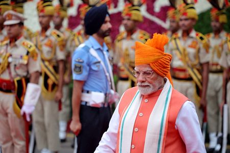 tagreuters.com2025binary_LYNXMPEL7E05E-VIEWIMAGE