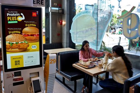 tagreuters.com2025binary_LYNXMPEL7P02I-VIEWIMAGE