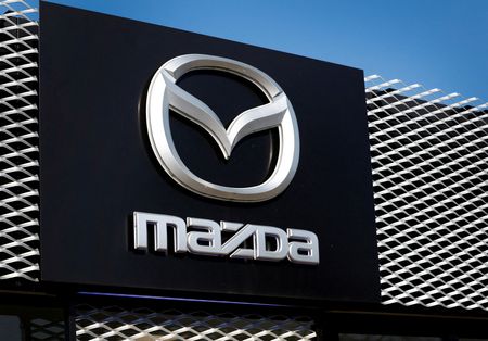 tagreuters.com2025binary_LYNXMPEL840BO-VIEWIMAGE