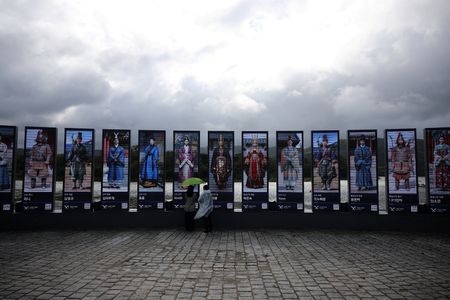 tagreuters.com2025binary_LYNXMPEL9J0GM-VIEWIMAGE