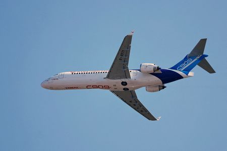 tagreuters.com2025binary_LYNXMPEL9M0F9-VIEWIMAGE