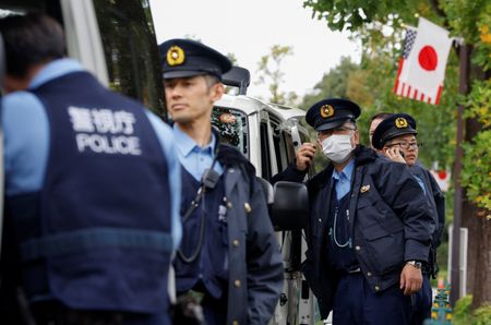 tagreuters.com2025binary_LYNXMPEL9Q042-VIEWIMAGE