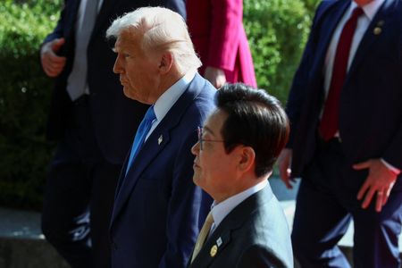 tagreuters.com2025binary_LYNXMPEL9S09M-VIEWIMAGE