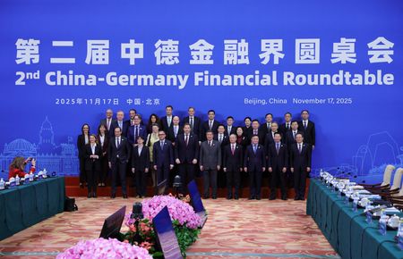 tagreuters.com2025binary_LYNXMPELAG0HP-VIEWIMAGE