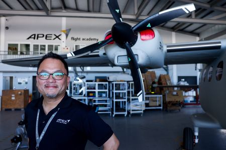 tagreuters.com2025binary_LYNXMPELB00GS-VIEWIMAGE