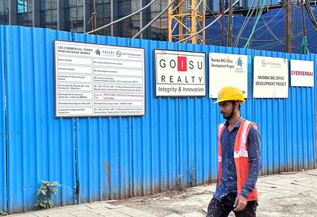 tagreuters.com2025binary_LYNXMPELB00GZ-VIEWIMAGE