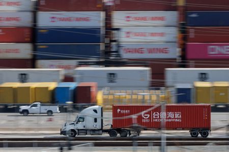 tagreuters.com2025binary_LYNXNPEL23053-VIEWIMAGE