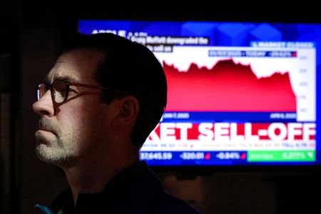 tagreuters.com2025binary_LYNXNPEL380IG-VIEWIMAGE