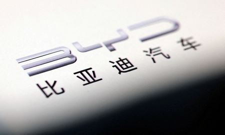 tagreuters.com2025binary_LYNXNPEL4T0F7-VIEWIMAGE