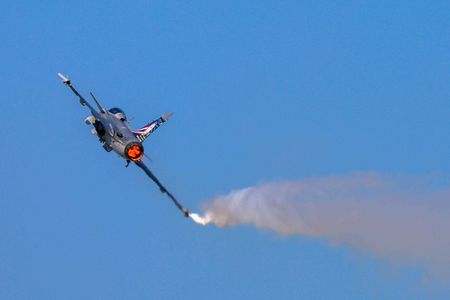 tagreuters.com2025binary_LYNXNPEL5309C-VIEWIMAGE